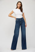 Load image into Gallery viewer, Stockyard High Rise Wide Leg Jeans- Size 28