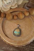 Load image into Gallery viewer, Turquoise Pendant