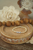 Load image into Gallery viewer, 356 - Trust In The Lord Stretchy Bracelet SCRIPTUR356