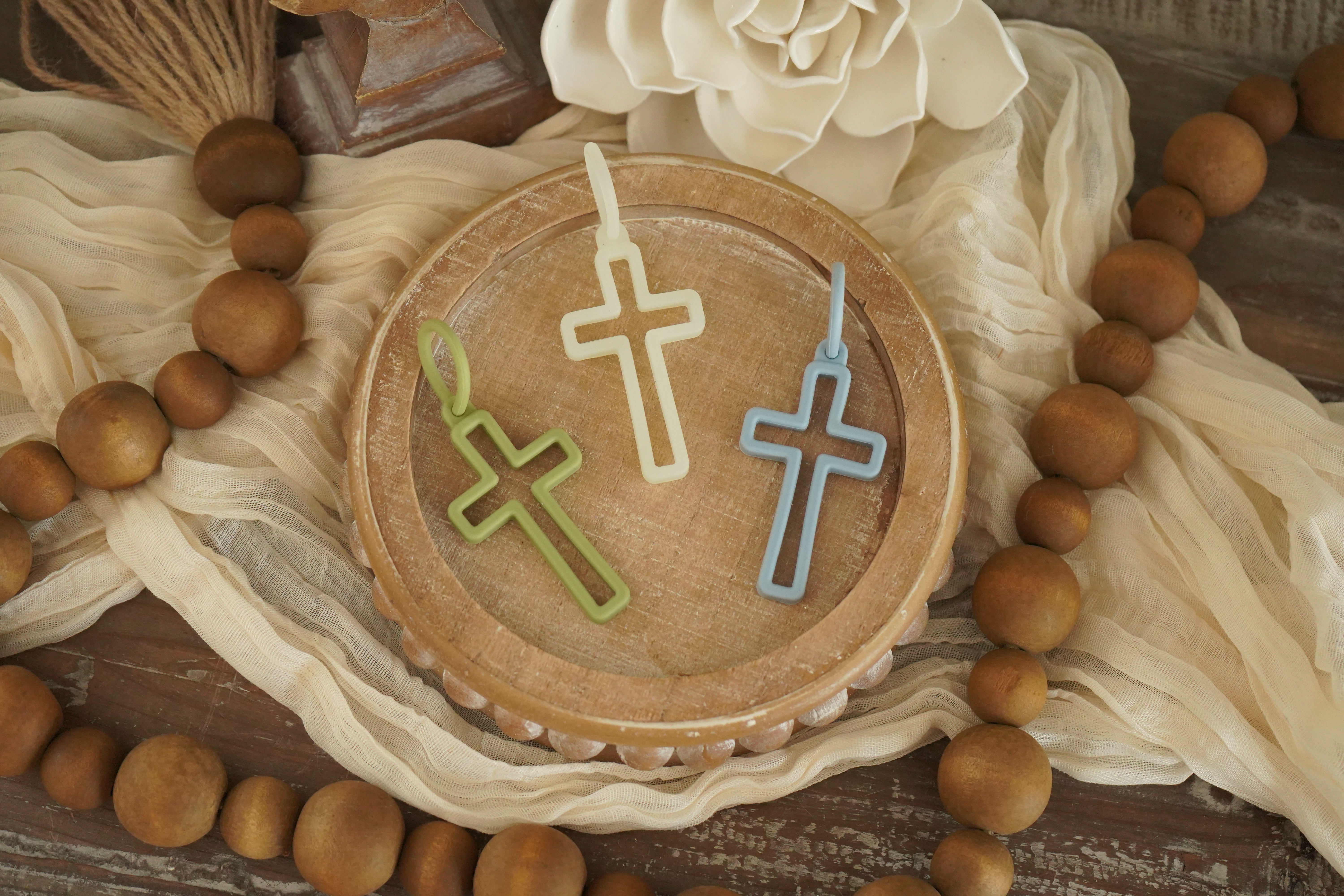 Cross Keychains – Halo Darlin'