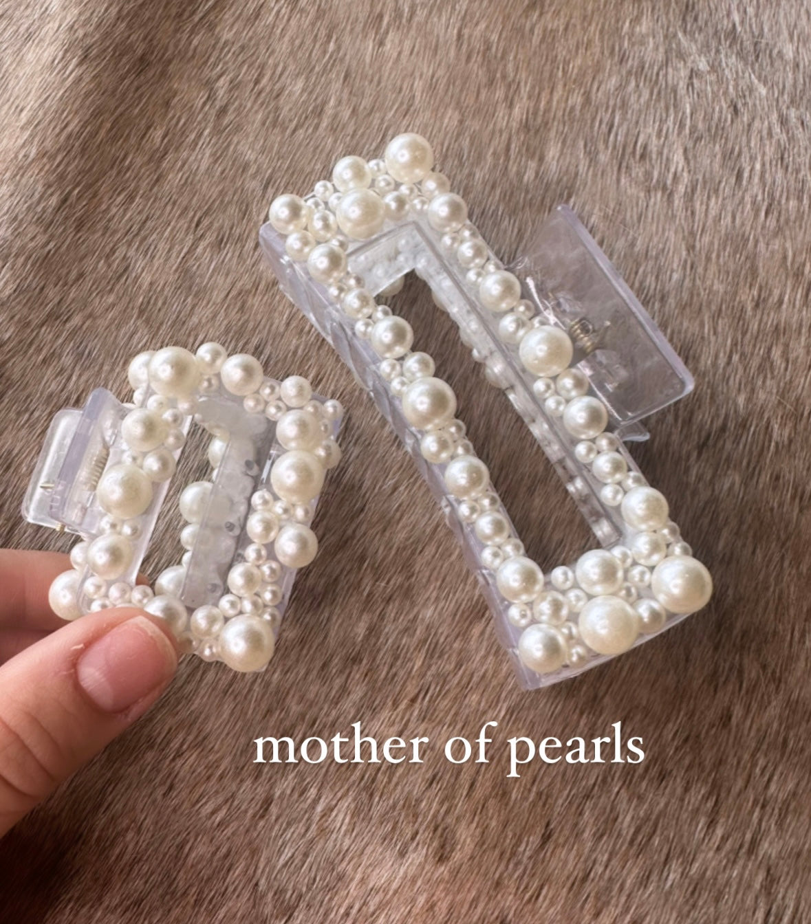 Halo Darlin' Claw Clips