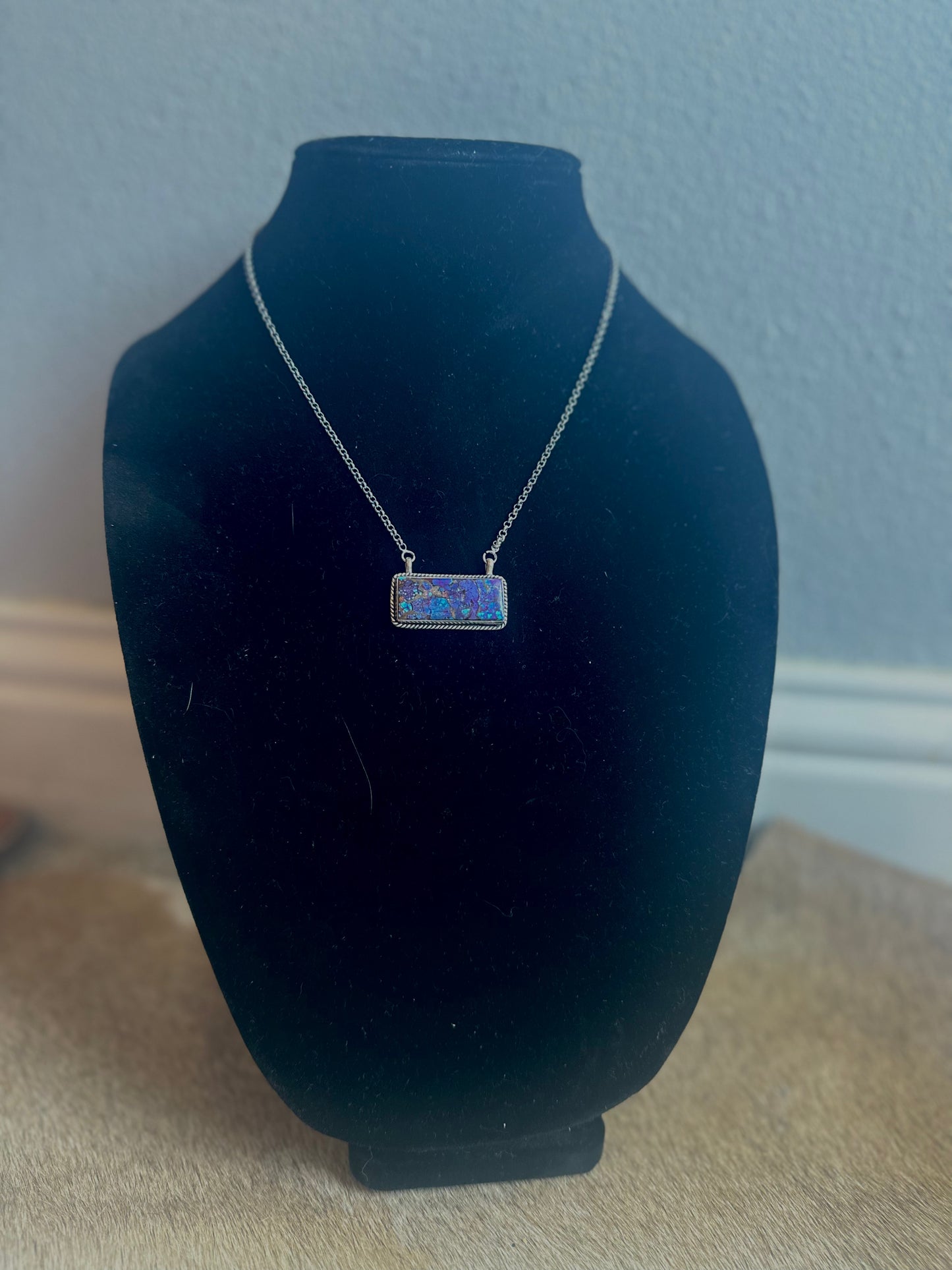 Hada Purple Mojave Bar Necklace