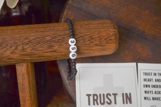 356 - Trust In The Lord Stretchy Bracelet SCRIPTUR356