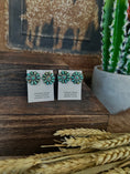 Load image into Gallery viewer, Green Turquoise Cluster Earrings

