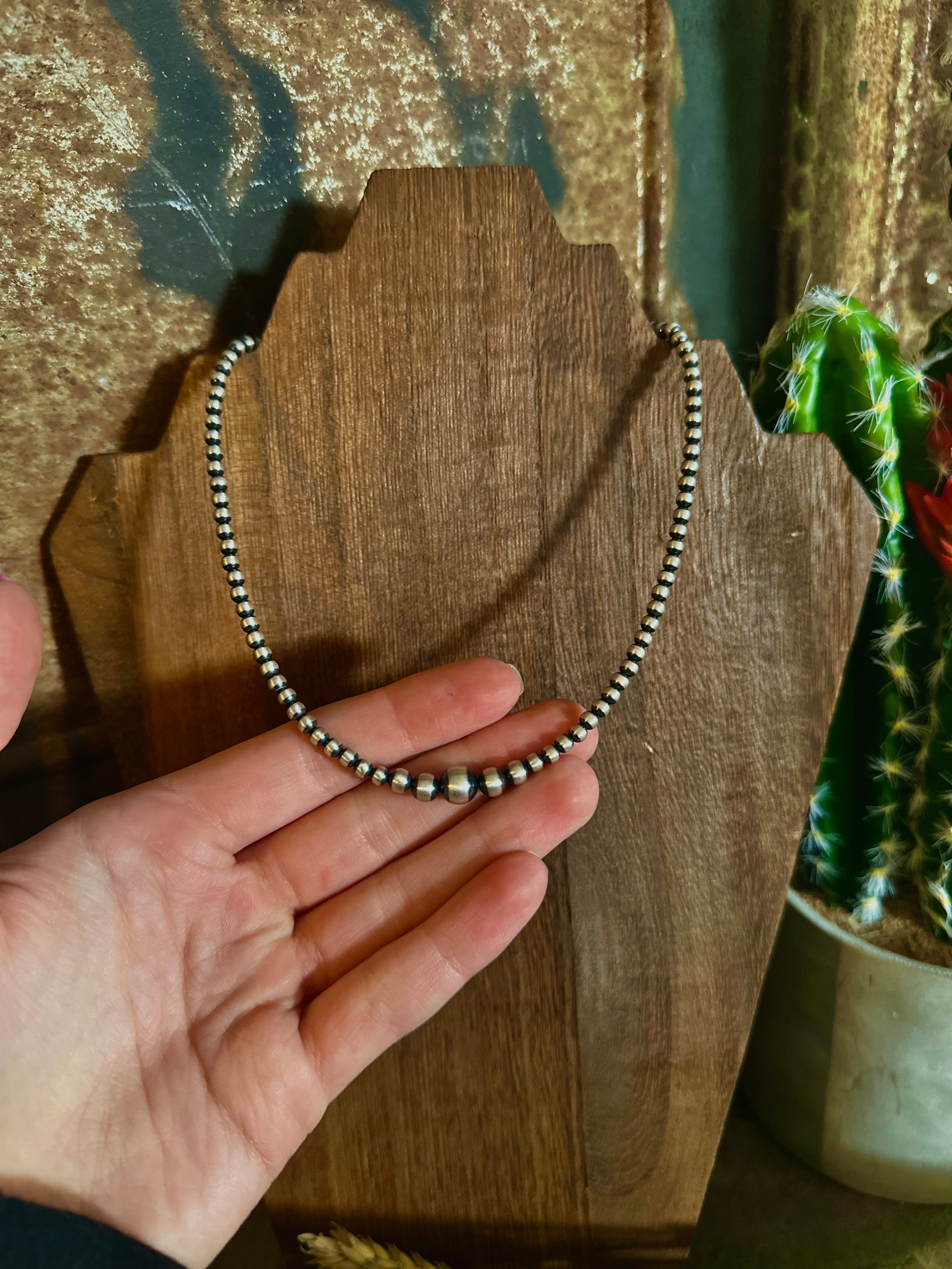 Jordan Navajo Pearls Style Necklace