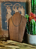 Load image into Gallery viewer, Jordan Navajo Pearls Style Necklace
