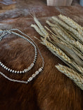 Load image into Gallery viewer, SCRIPTUR356 Custom Verse Navajo Pearl Style Necklace
